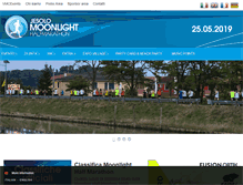 Tablet Screenshot of moonlighthalfmarathon.it
